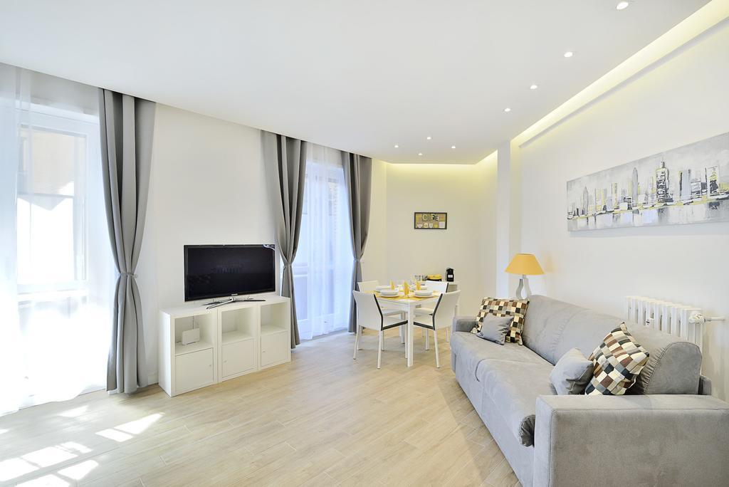 New Romantic Trastevere Apartment Luaran gambar